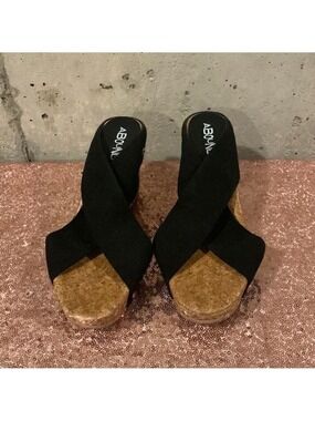 Abound Black Criss Cross Open Toe Slide In Wedge Sandals - Size 7.5
